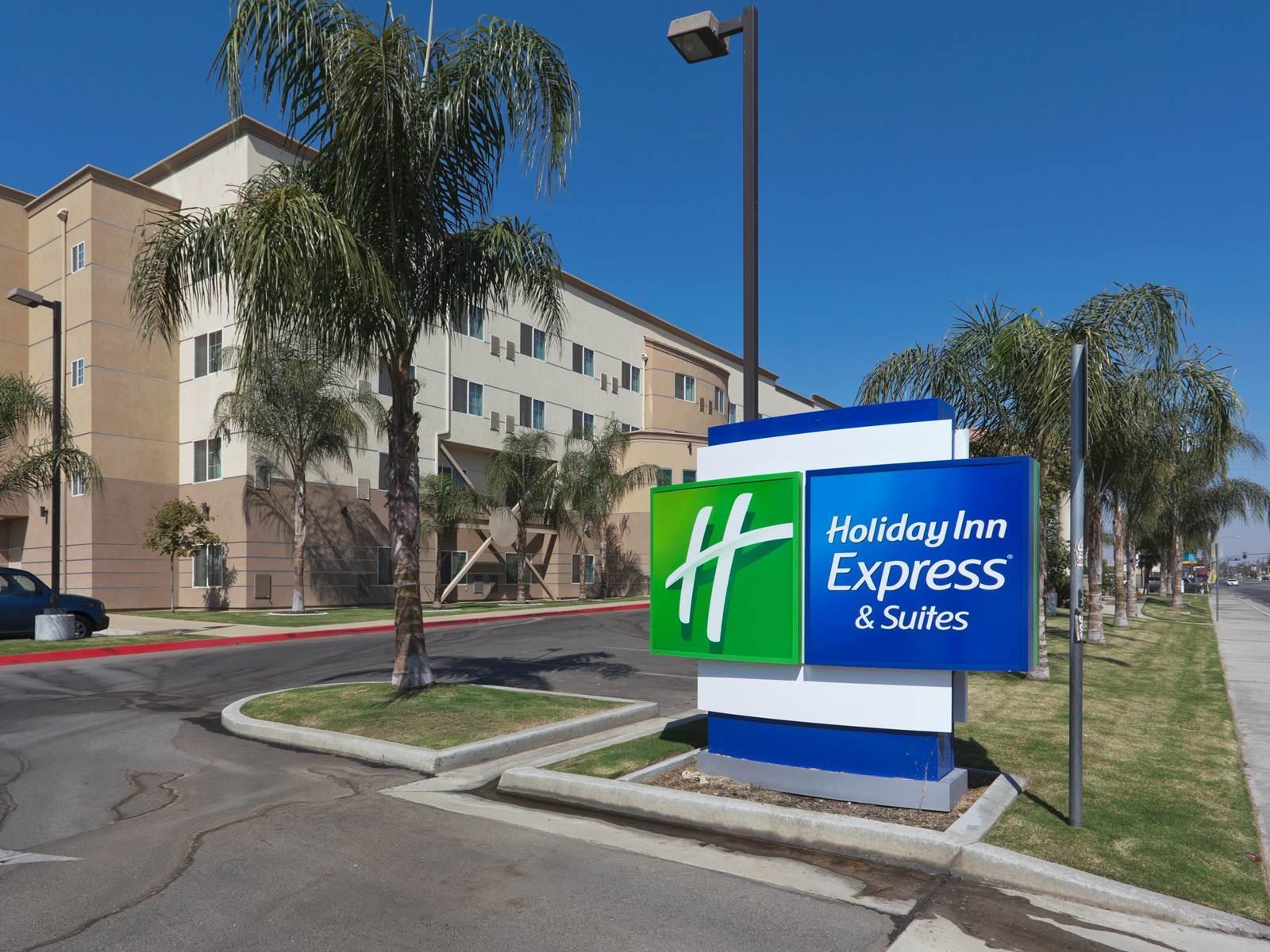 Holiday Inn Express & Suites Bakersfield Central By Ihg מראה חיצוני תמונה