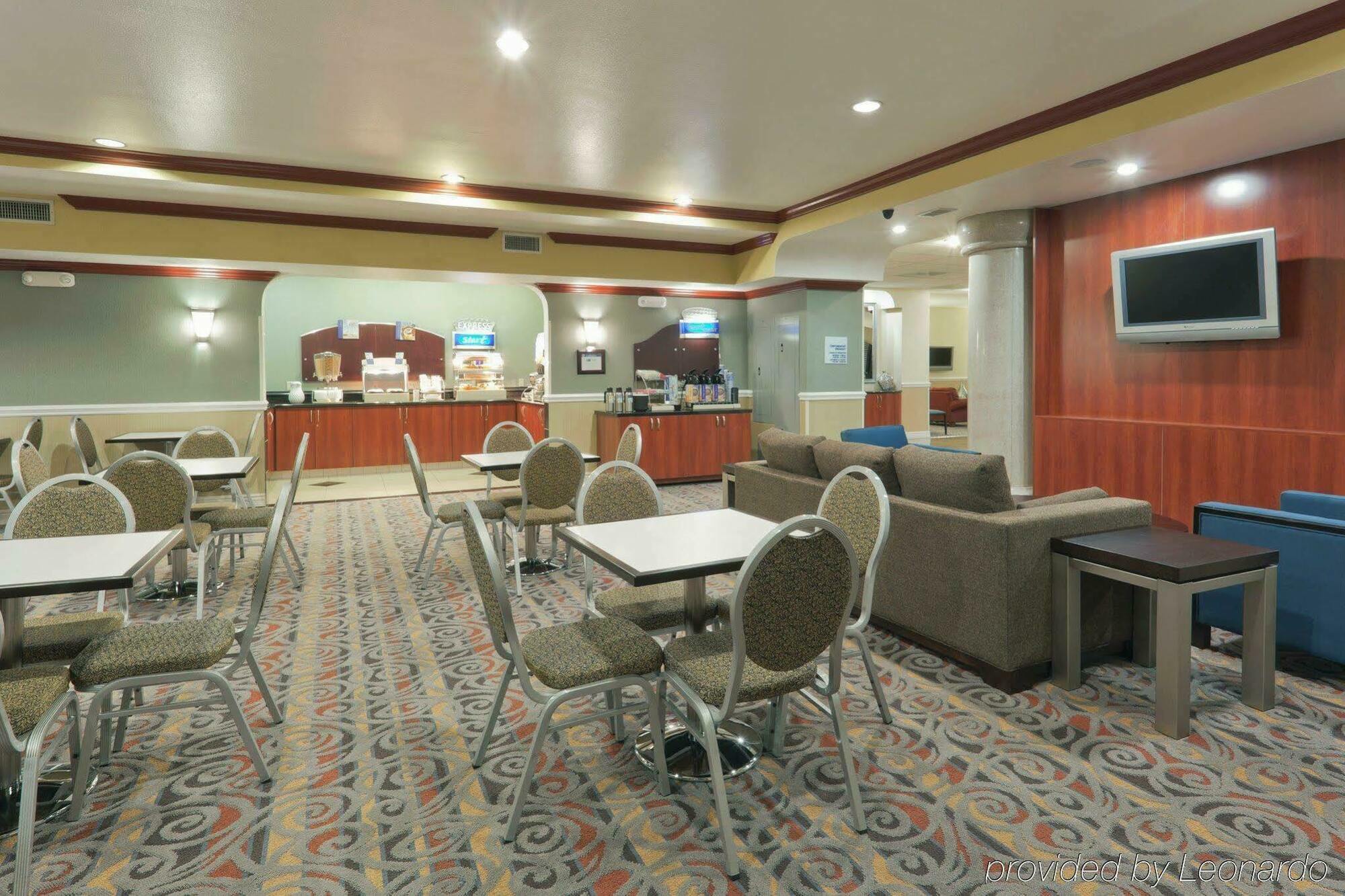 Holiday Inn Express & Suites Bakersfield Central מסעדה תמונה